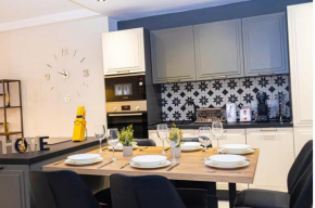 Stylish 3BR Luxury Apartment in Sliema-14